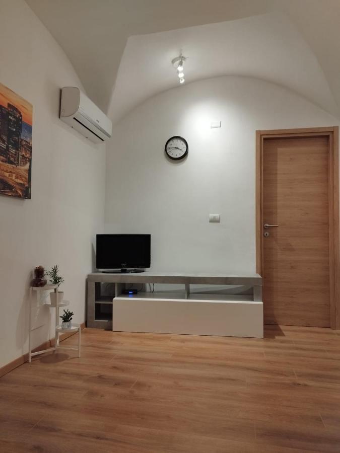 The First Luccoli Garibaldi Rolli Apartment Genoa Luaran gambar