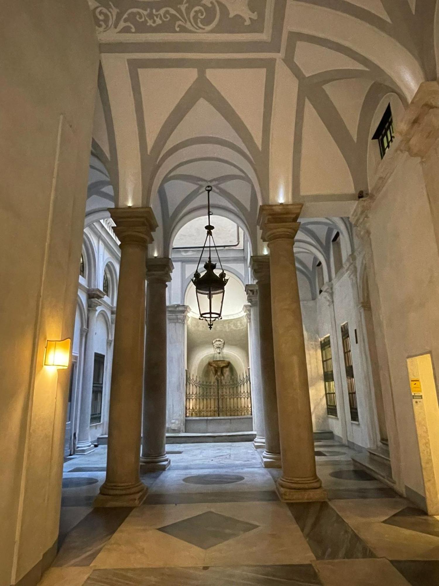 The First Luccoli Garibaldi Rolli Apartment Genoa Luaran gambar