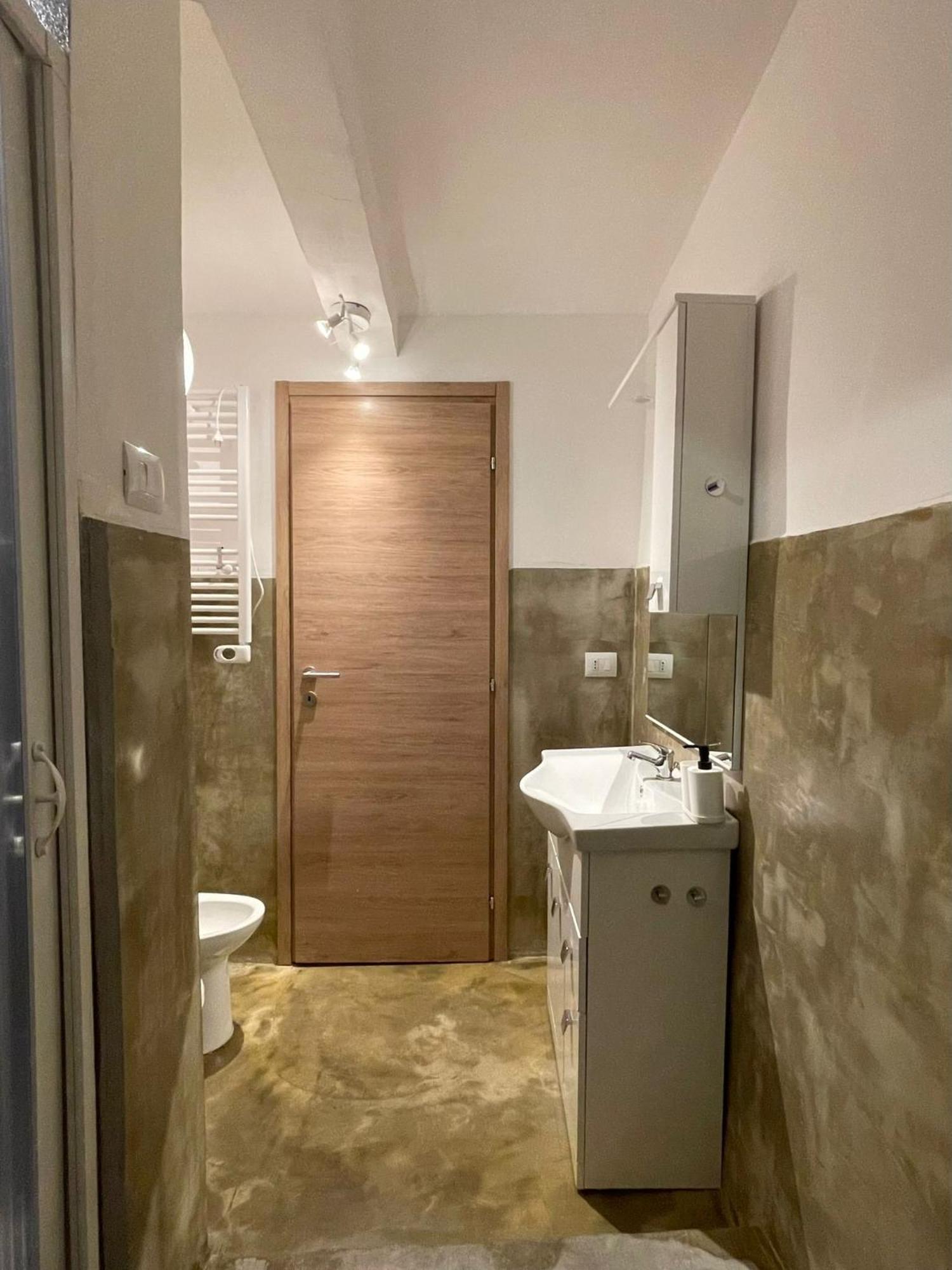 The First Luccoli Garibaldi Rolli Apartment Genoa Luaran gambar